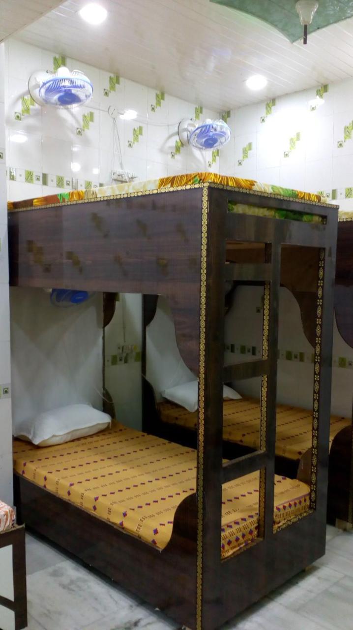 Blue Eye Backpackers Hostel Amritsar Eksteriør bilde