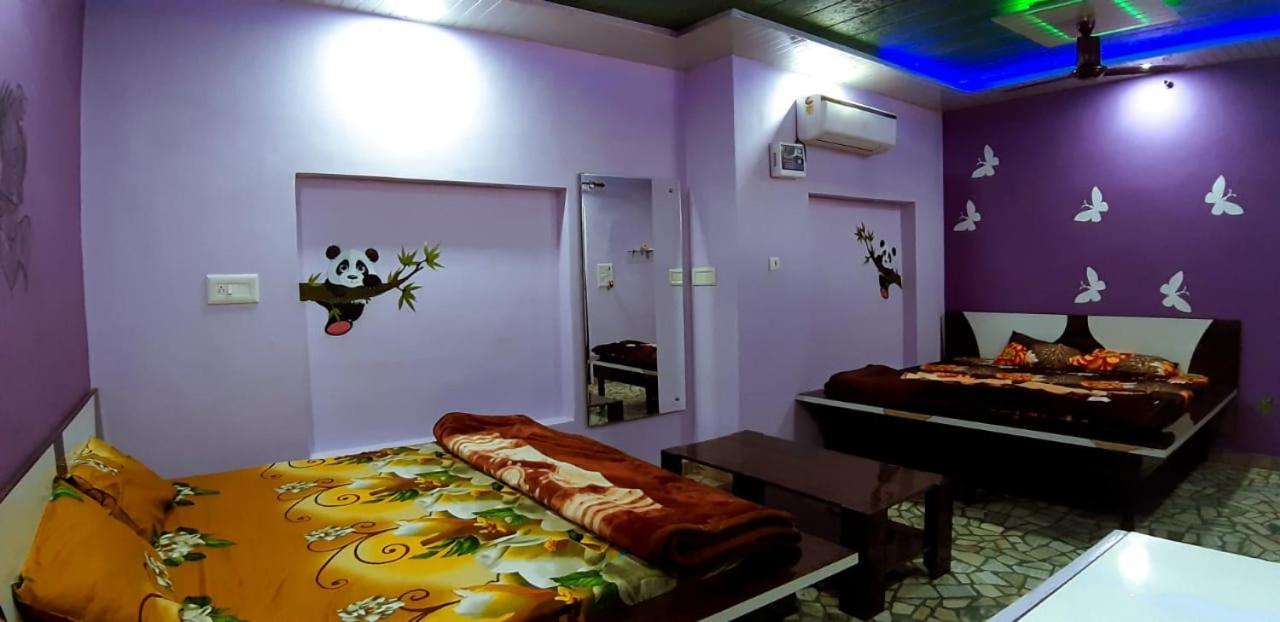 Blue Eye Backpackers Hostel Amritsar Eksteriør bilde